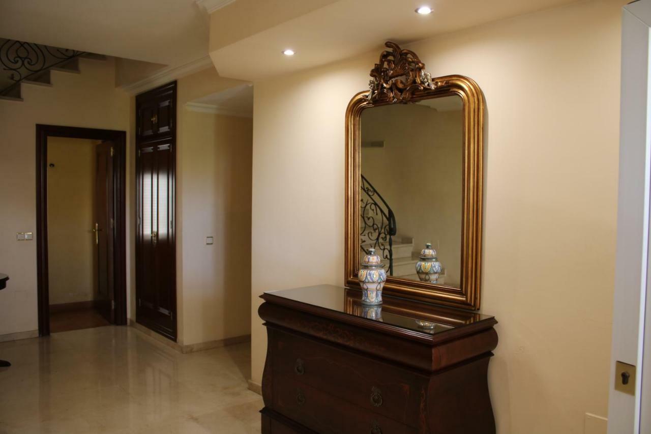 Villa De Lujo En טורמולינוס מראה חיצוני תמונה